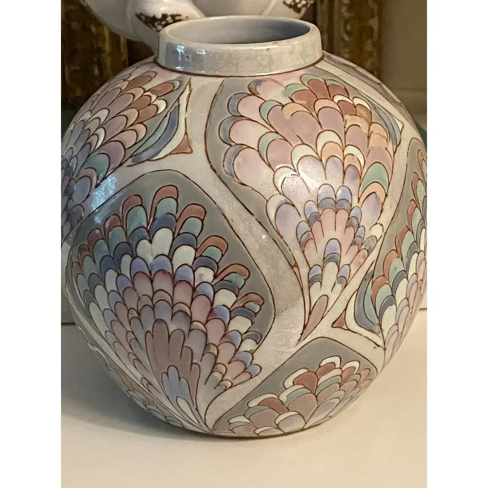 Vintage Pastel Feathered art Nouveau Style Deco Art vase MCM